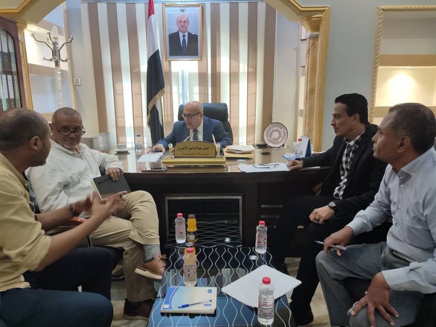 وزير الإدارة المحلية يناقش مستوى تنفيذ مشاريع برنامج الأمم المتحدة الإنمائي