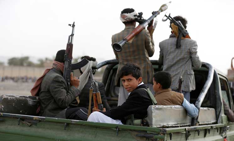 صحيفة سعودية: مليشيا الحوثي ترفض المقترح الأمريكي بأوامر من طهران