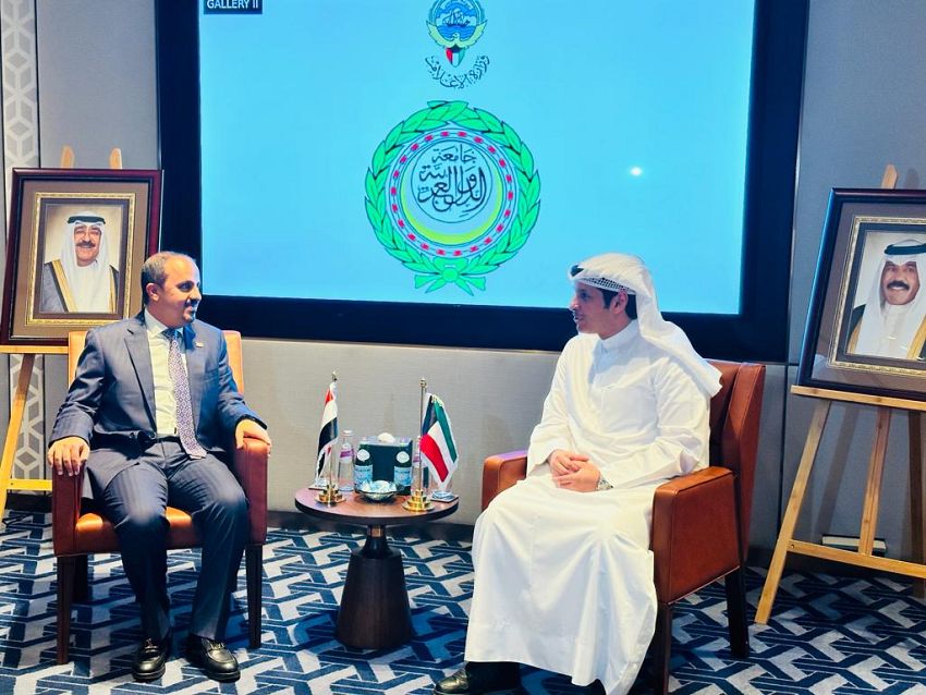 الارياني يبحث مع نظيره الكويتي تعزيز العمل الاعلامي العربي المشترك
