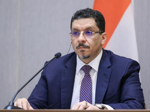 بن مبارك يشارك في اجتماعات الدورة الـ  #1636; #1641; لمجلس وزراء خارجية منظمة التعاون الإسلامي في نواكشوط