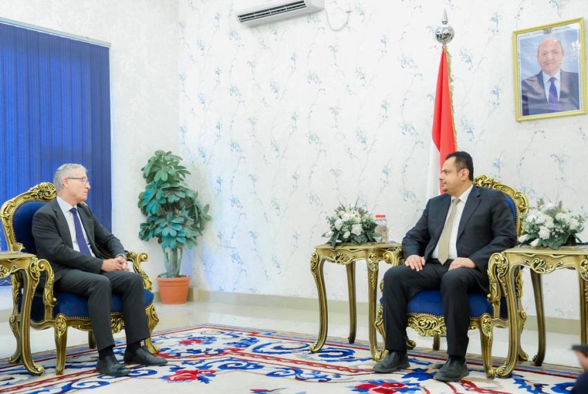 رئيس الوزراء يؤكد على الدور المحوري لمنظمة اليونيسيف تجاه الطفولة في اليمن 