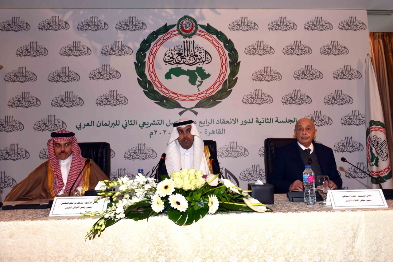 البرلمان العربي يصوت بالموافقة على قرار بشأن مستجدات الأوضاع في اليمن