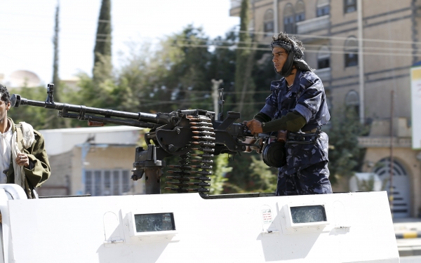 مليشيا الحوثي تواصل قطع الاتصالات عن محافظة الجوف