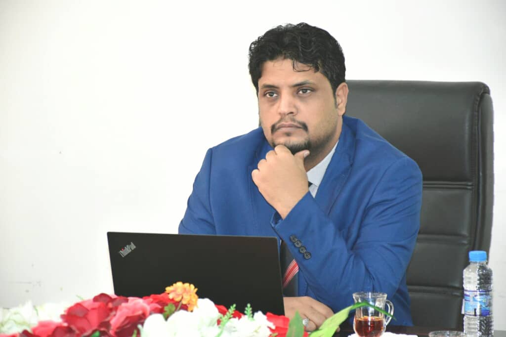 وزير الكهرباء يناقش سير منحة المشتقات النفطية في إجتماع مرئي موسع