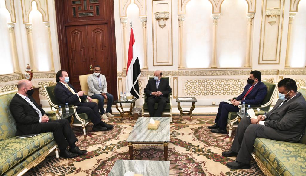 رئيس الجمهورية يستقبل المنسق المقيم للأمم المتحدة لدى اليمن