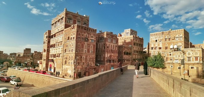 صراع الطيرمانات يشتعل من جديد في صنعاء ومواجهات بالأسلحة بين أبرز أسرتين حوثيتين (تفاصيل)