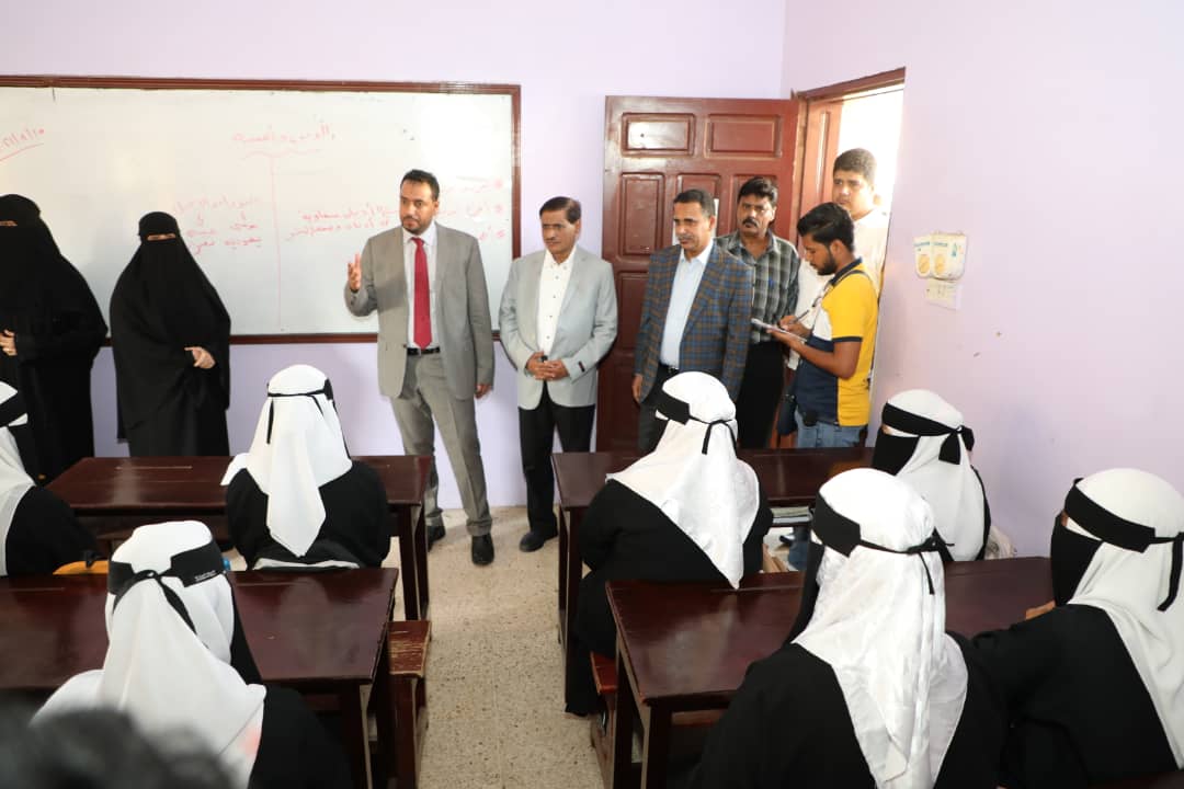 وزير التربية يدشن العام الدراسي الجديد بمدينة المكلا