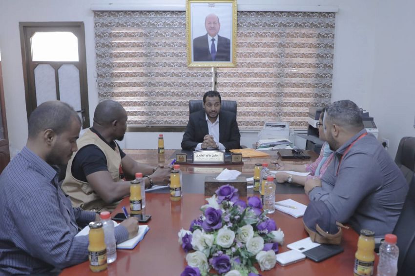 الوزير العكبري يبحث مع منظمة رعاية الأطفال تدخلاتها في قطاع التعليم