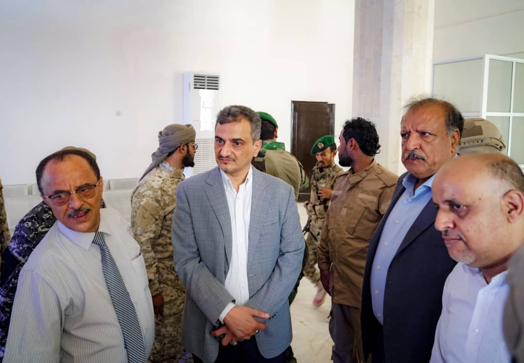 لملس ولخشع يتفقدان المبنى الجديد لمصلحة الهجرة والجوازات بعدن