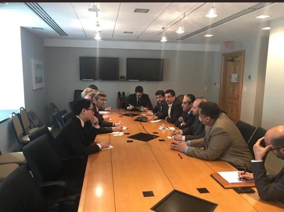 وفد اليمن المشارك في اجتماعات البنك الدولي وصندوق النقد يلتقي نائبا مساعد وزير الخارجية الامريكية