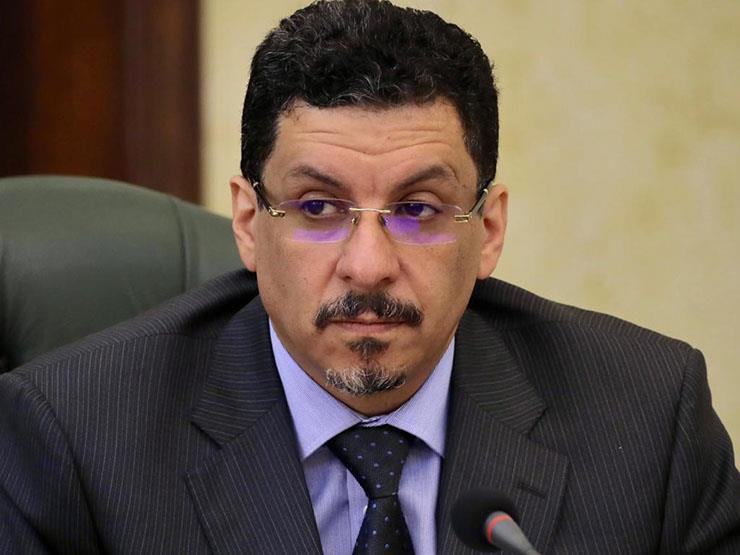 الحكومة تعلن التنسيق مع مصر والأردن لبدء تشغيل مطار صنعاء