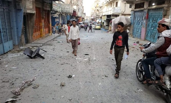 إصابة 3 مدنيين بقصف حوثي استهدف حياً سكنياً شمالي تعز