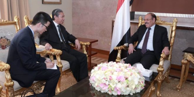 نائب رئيس الجمهورية يلتقي السفير الصيني لدى بلادنا