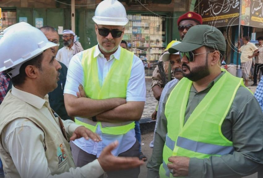 الحريزي والماس يطلعان على مستوى تنفيذ مشروعي تأهيل طريقين حيويين في عدن ولحج