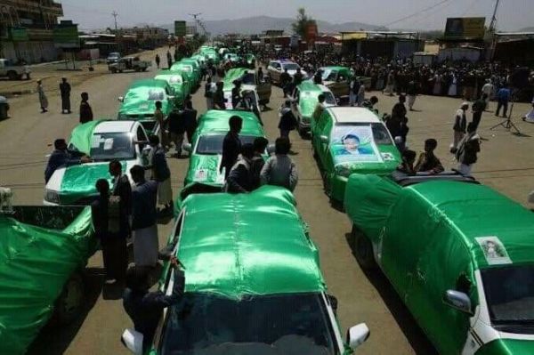 الحوثية تهلك الحرث والنسل.. التوابيت الخضراء تملأ صنعاء وتوزع في كل الاحياء بعد اخماد التصعيد باتجاه مأرب