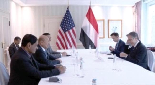تشديد رئاسي على سلام ينزع سلاح ميليشيا الحوثي ويحصر القوة بيد الدولة