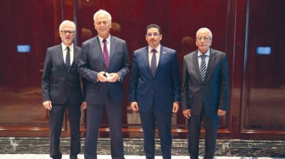 الحكومة تجدد مطالبتها بنقل بعثة الأمم المتحدة لمراقبة وقف إطلاق النار بالحديدة إلى مكان محايد وتمكينها من تنفيذ مهامها