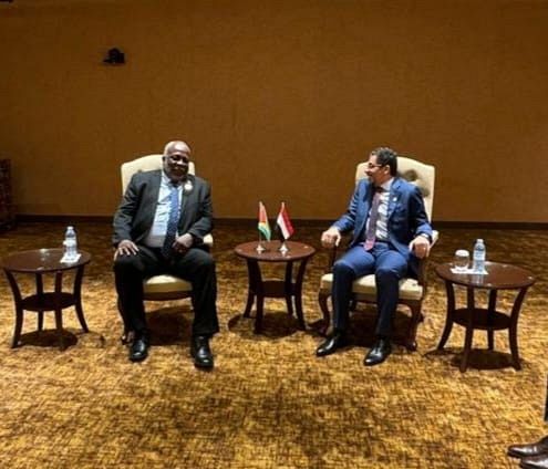 وزير الخارجية يبحث مع رئيس وزراء غويانا القضايا والتطورات ذات الاهتمام المشترك