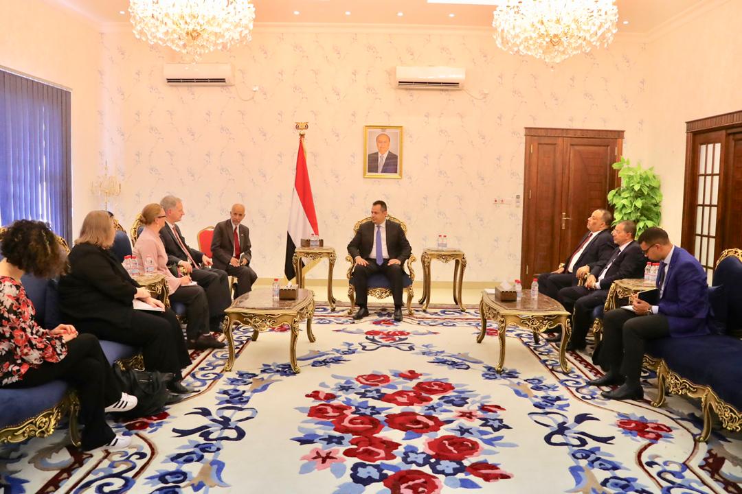 أمريكا تؤكد مجدداً دعمها للحكومة الشرعية ولعملية السلام في اليمن وفقاً للمرجعيات المحددة 