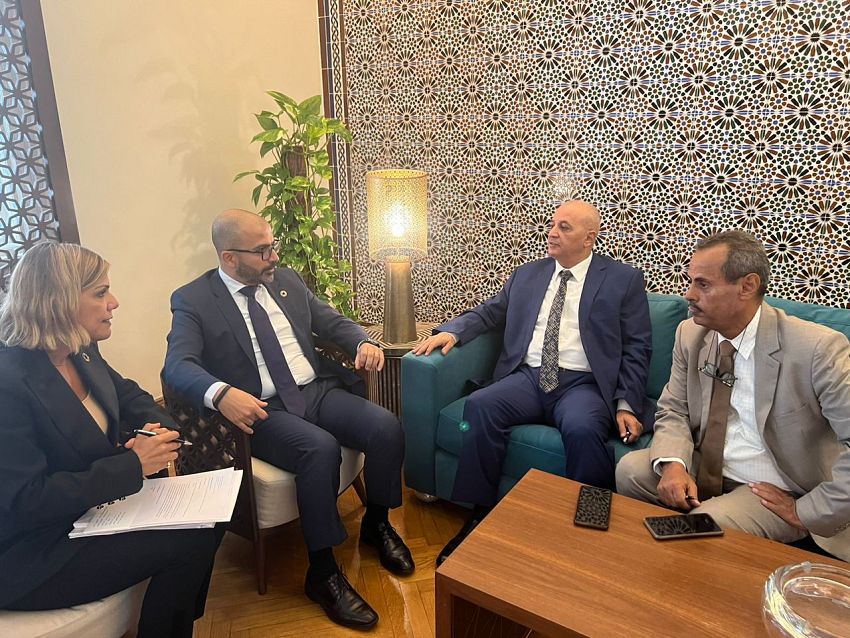 الشرجبي يناقش مع برنامج الأمم المتحدة للبيئة دعم جهود اليمن للتكيف مع التغيرات المناخية
