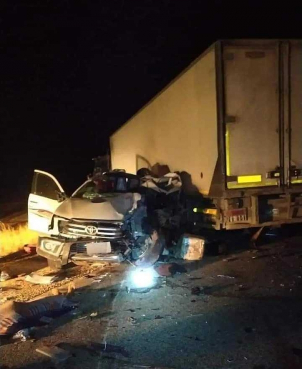 وفاة ثلاثة أشخاص من أسرة واحدة جراء حادث مروع في العبر أثناء عودتهم من العمرة
