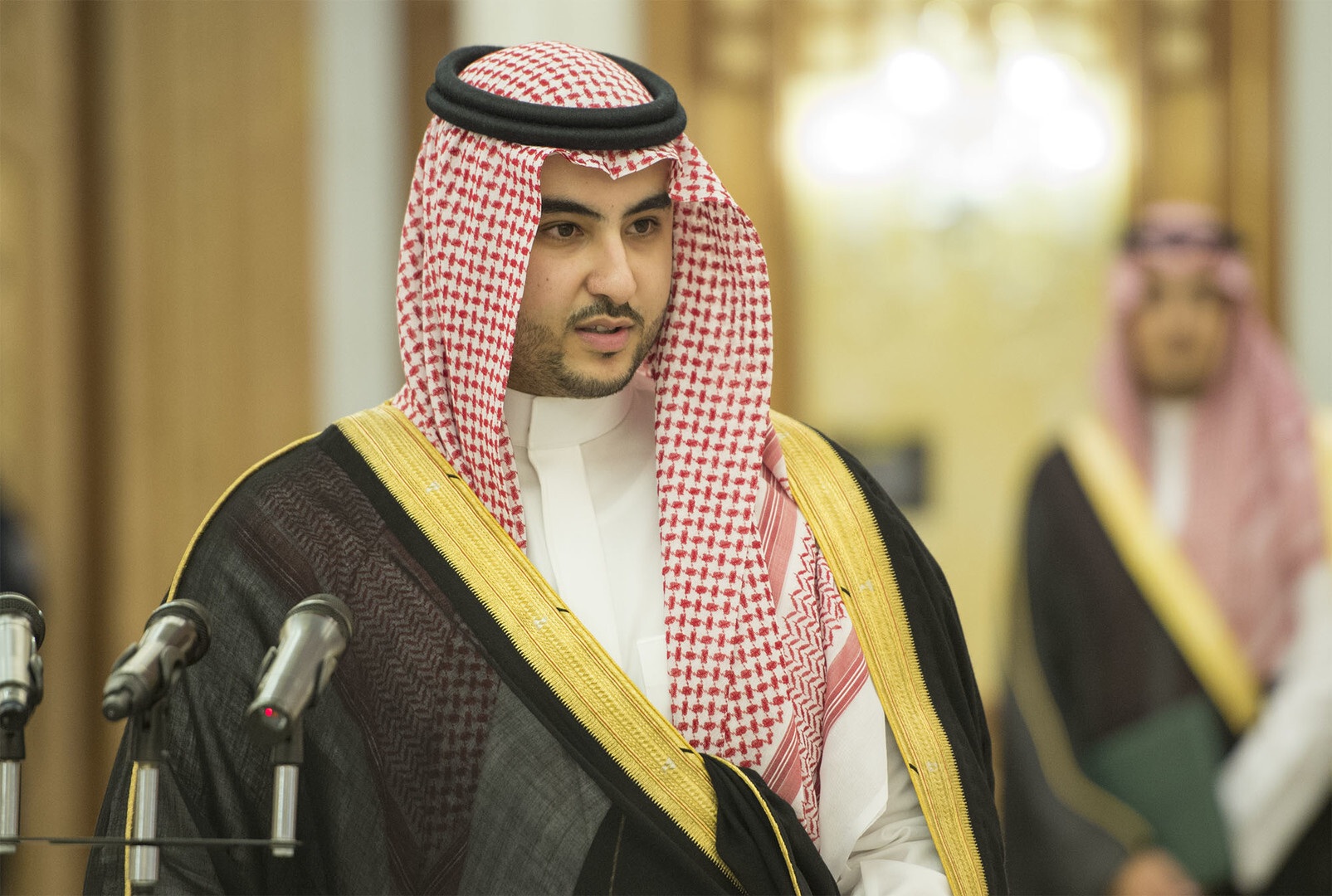بن سلمان يدعو الأمم المتحدة والمجتمع الدولي الى الضغط على ميليشيا الحوثي لفتح طرق تعز والانخراط بجدية في جهود السلام