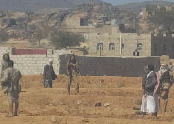 مليشيا الحوثي توسع دائرة نهب ومصادرة أراضي وأملاك المواطنين في محيط ثلاثة مطارات