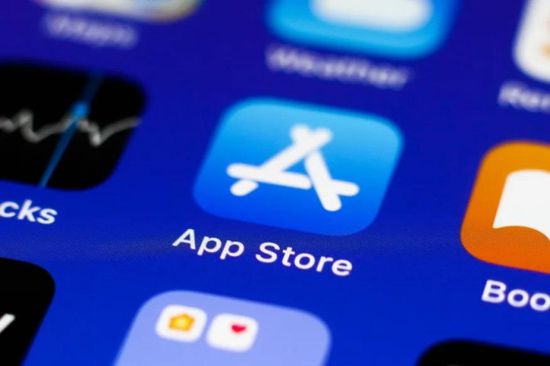 اللجنة العسكرية والأمنية المشتركة تزور الساحل الغربي ومحور حيس ومقر العمالقة