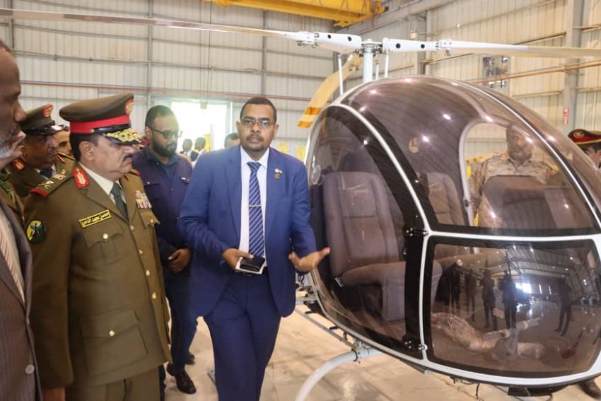 وزير الدفاع يشيد بالتجربة السودانية في العلوم والتصنيع العسكري