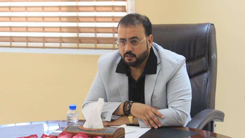 وزير الأشغال يؤكد الحرص على النهوض باداء المؤسسة العامة للطرق والجسور