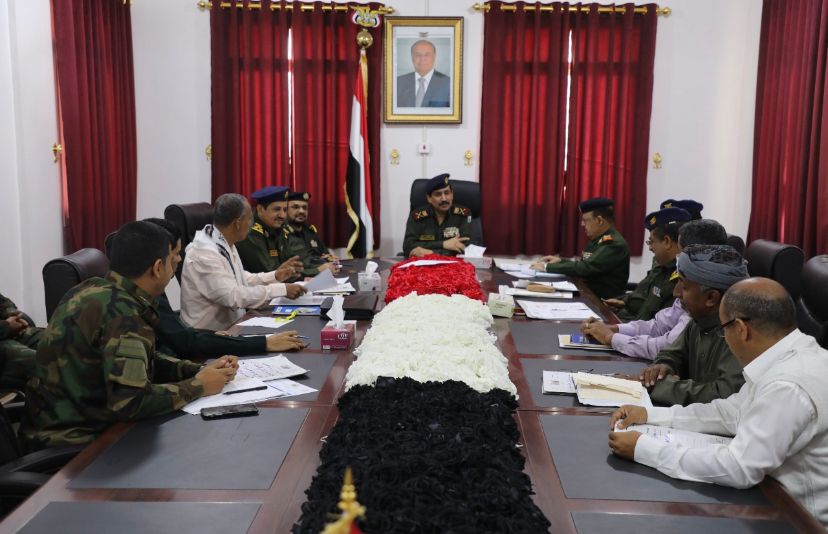 وزير الداخلية يترأس اجتماعاً موسعاً لمجلس إدارة صندوق التقاعد الأمني