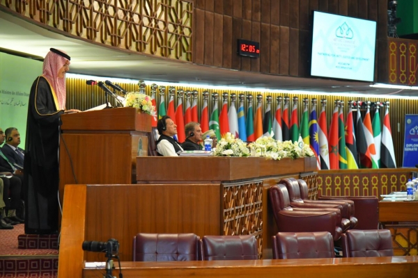 وزير الخارجية السعودية : تصعيد الحوثيين يهدد أمن وإستقرار المنطقة