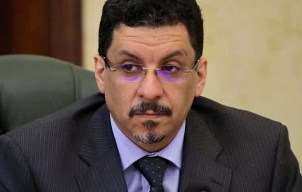 وزير الخارجية يجرى اتصالا هاتفيا مع القائم بالأعمال في سفارة الصين لدى بلادنا