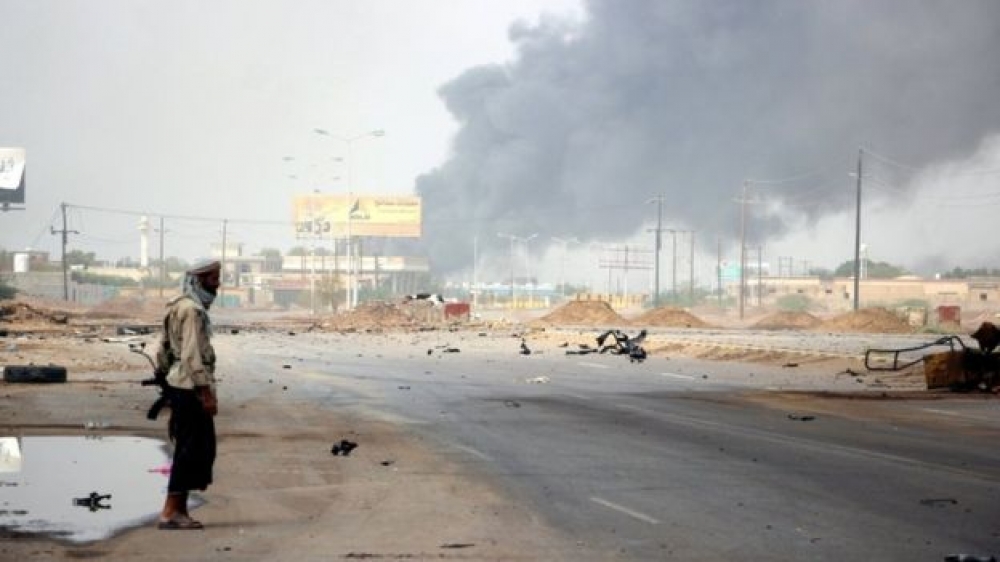 "عكاظ" السعودية : تصعيد مليشيا الحوثي في الحديدة أسفر عن إستشهاد وجرح (2439) شخصاً 