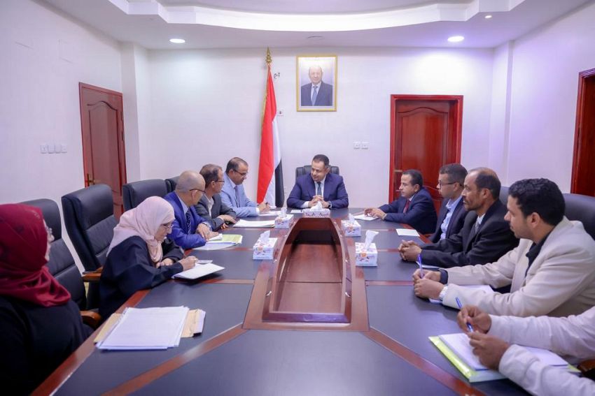 رئيس الوزراء يوجه وزارة الشؤون الاجتماعية والعمل بمضاعفة جهودها