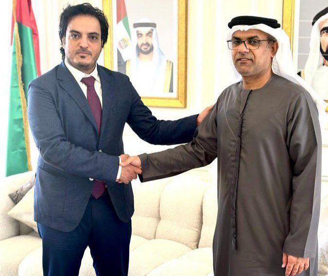 وزير الكهرباء يبحث مع السفير الإماراتي تعزيز التعاون في مجال الطاقة