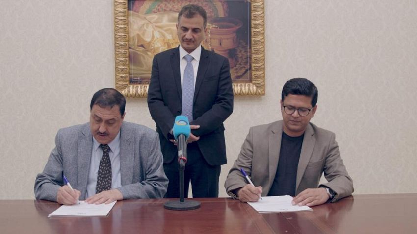 محافظ عدن ومدير الأمن يوقعان مع شركة اماراتية إتفاقية تعزيز المنظومة الأمنية بكاميرات مراقبة حديثة
