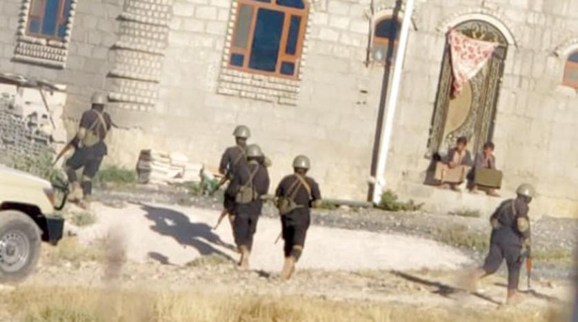 (بني حشيش)منطقة نكّل بها الحوثيون بعدما ساندتهم لسنوات.. 120 مدرعة عسكرية داهمتها واعتقلت العشرات
