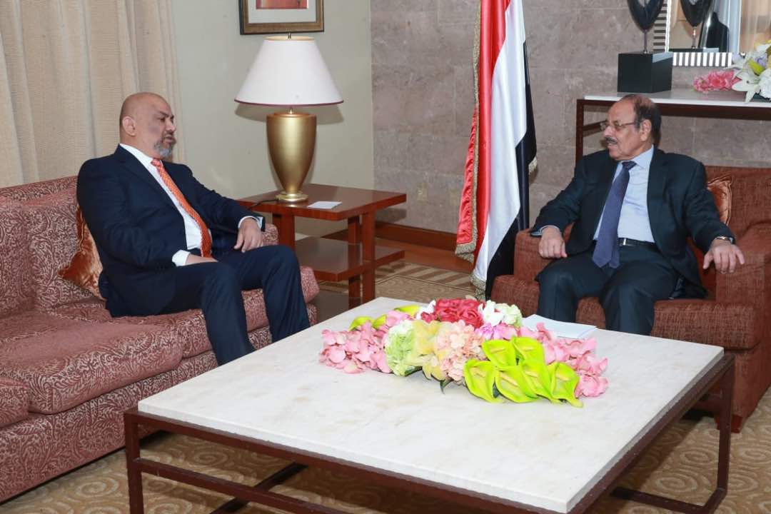 اليماني يطلع نائب الرئيس على الجهود الدبلوماسية لوزارة الخارجية