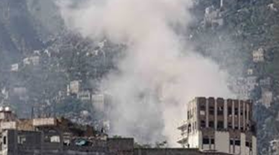 مقتل مدنيين بقصف حوثي على أحياء سكنية بتعز