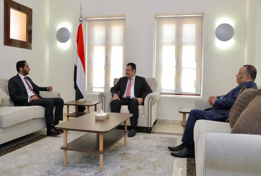 رئيس الوزراء يثمن مواقف جيبوتي تجاه اليمن ويشيد بالعلاقات المتميزة بين البلدين
