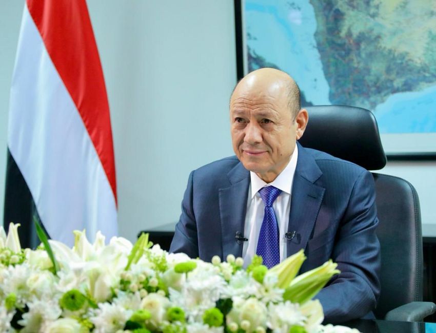 الرئيس العليمي يوجه خطاباً هاماً لأبناء الشعب اليمني ويؤكد فتح طرق تعز وغيرها بالسلم أو بالإرادة الشعبية العارمة