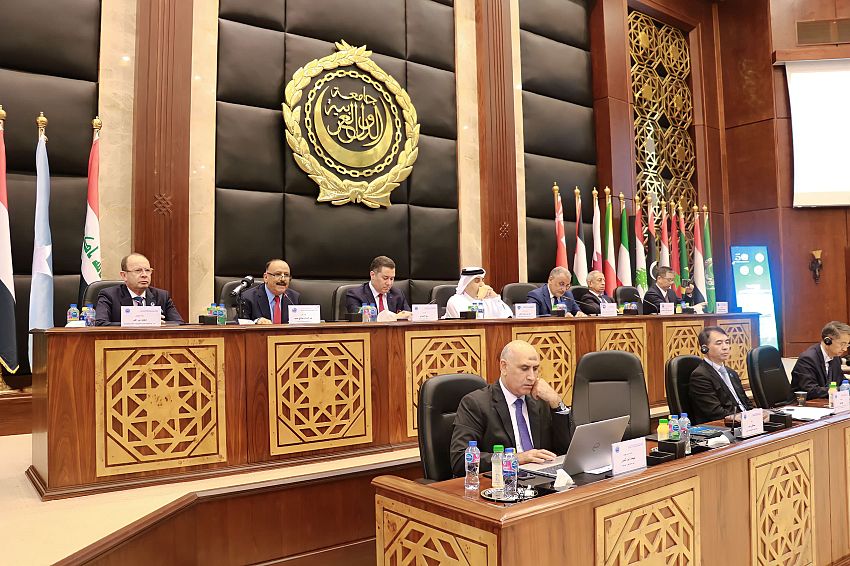 وزير النقل يشارك في منتدى التعاون العربي-الصيني حول الملاحة بالأقمار الصناعية