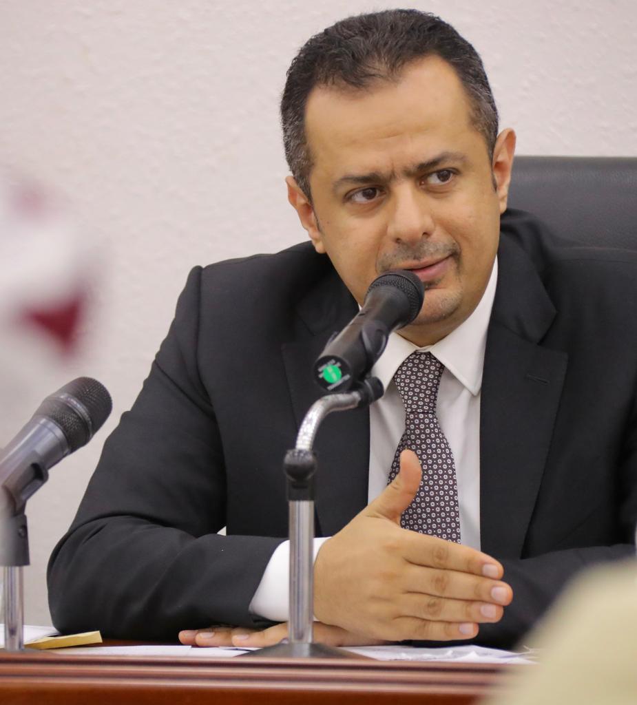 دولة رئيس الوزراء : أولويات الحكومة تطبيع الأوضاع وصرف المرتبات وتحسين الخدمات 