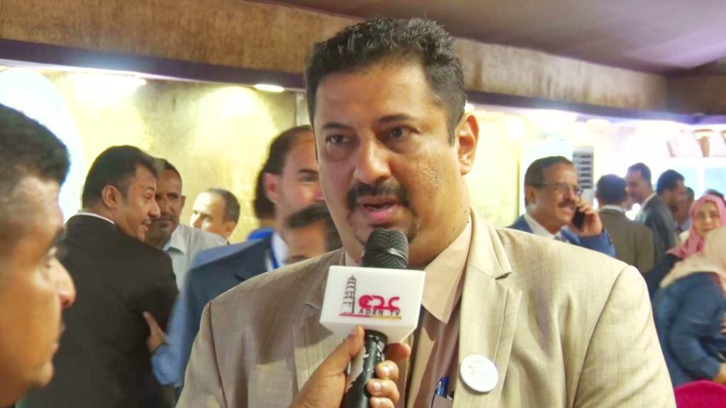 الحكومة تستكمل كشوفات المساعدات المالية للطلاب المبتعثين 