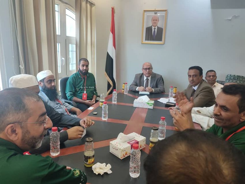 وزير الإدارة المحلية يبحث مع منظمة وقف الواقفين العالمية آلية التنسيق والتعاون المشترك