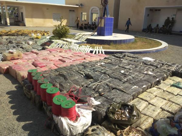 البحرية السودانية تطيح بخلية حوثية وتضبط كميات من السلاح المهرّب