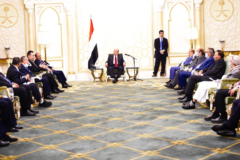 رئيس الجمهورية: الاحتكام للسلاح والقوة لتحقيق مكاسب شخصية أو تمرير مشاريع فئوية لن يكون مقبولا