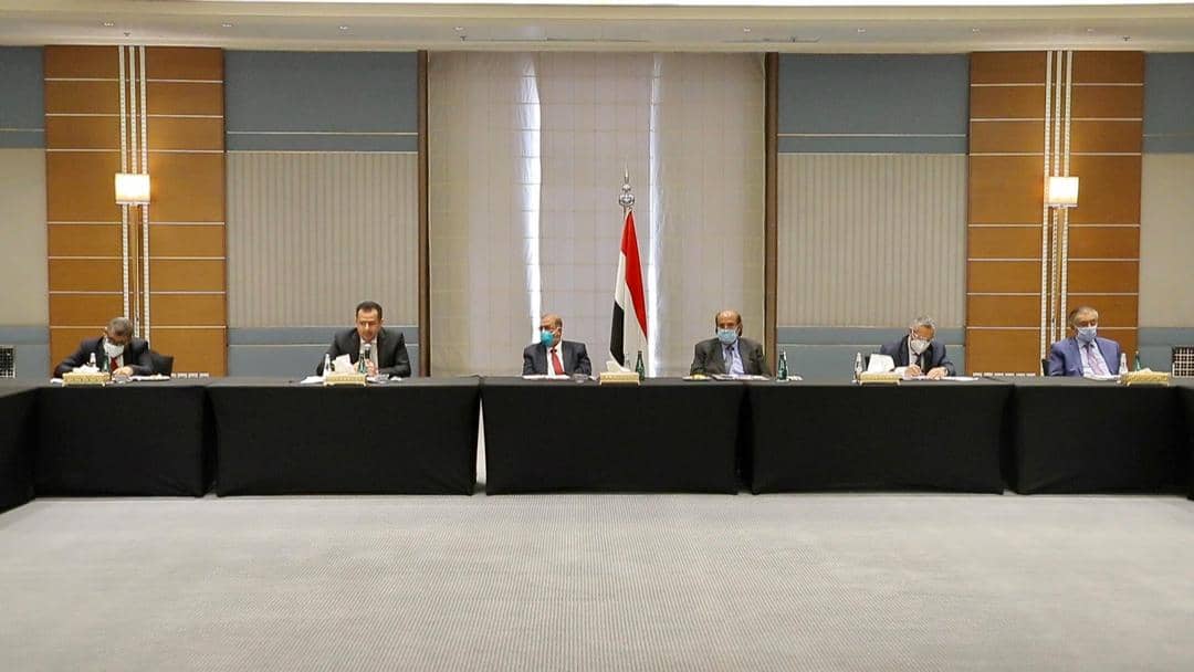 اجتماع مشترك لهيئة رئاسة مجلس النواب والهيئة الاستشارية لرئيس الجمهورية مع رئيس الوزراء