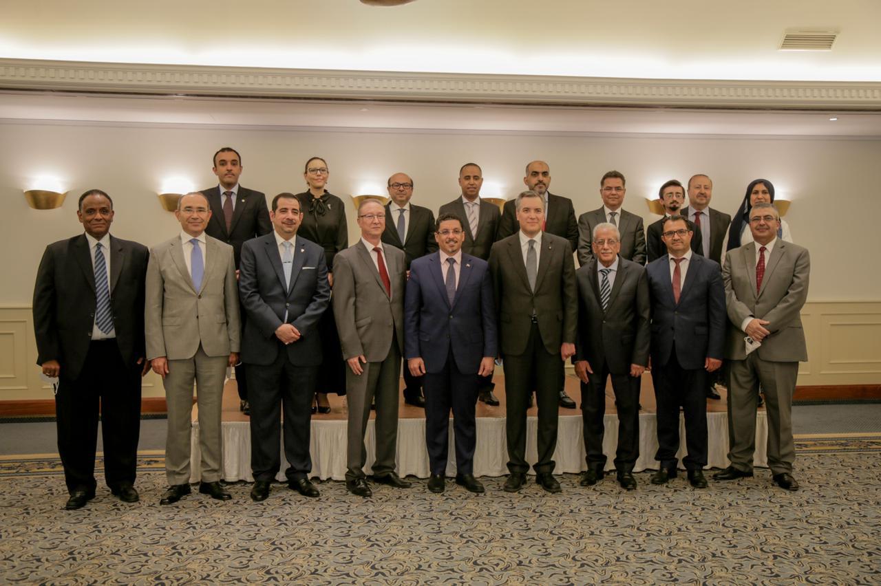 بن مبارك يستعرض مع السفراء العرب في المانيا مستجدات الاوضاع في اليمن